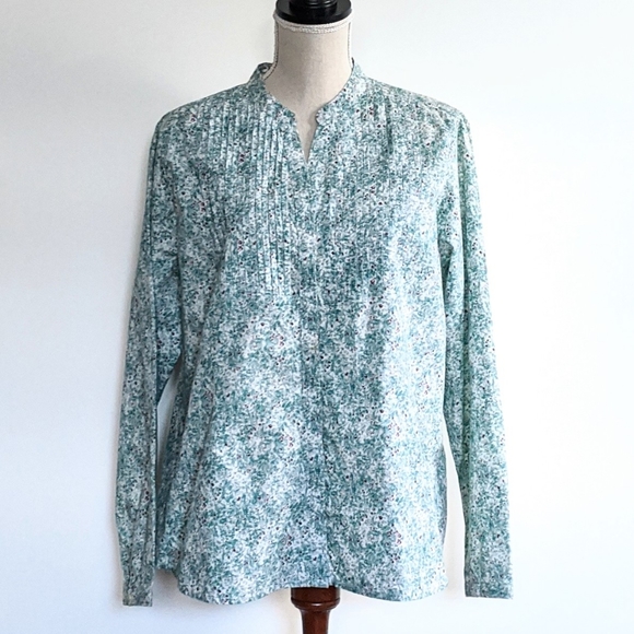 Eddie Bauer Tops - NWOT Eddie Bauer cotton blouse